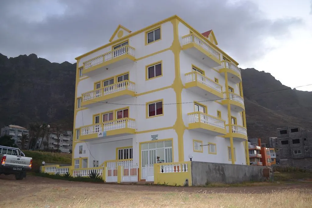 Επικοινωνία με το Residencial Trilhas & Montanhas